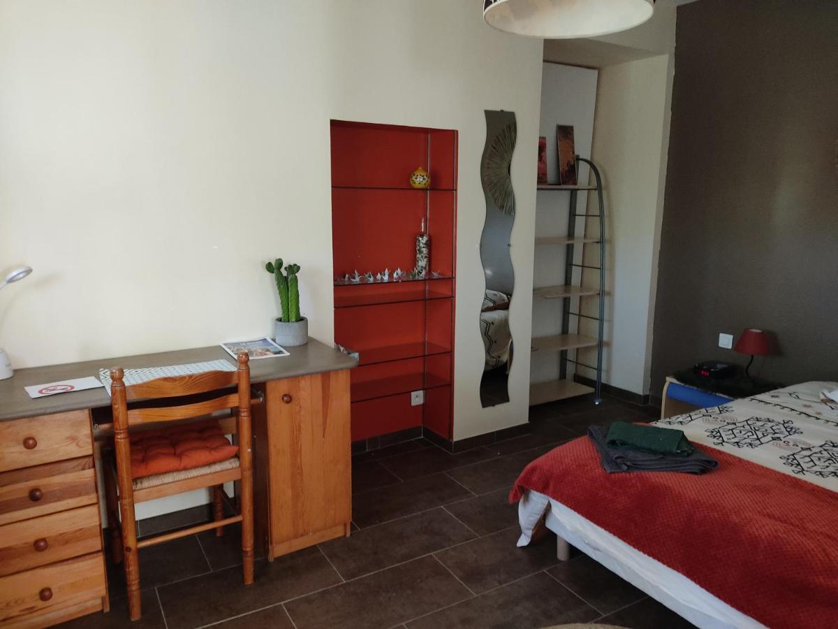Chambre privée avec parking Nimes Exterior foto
